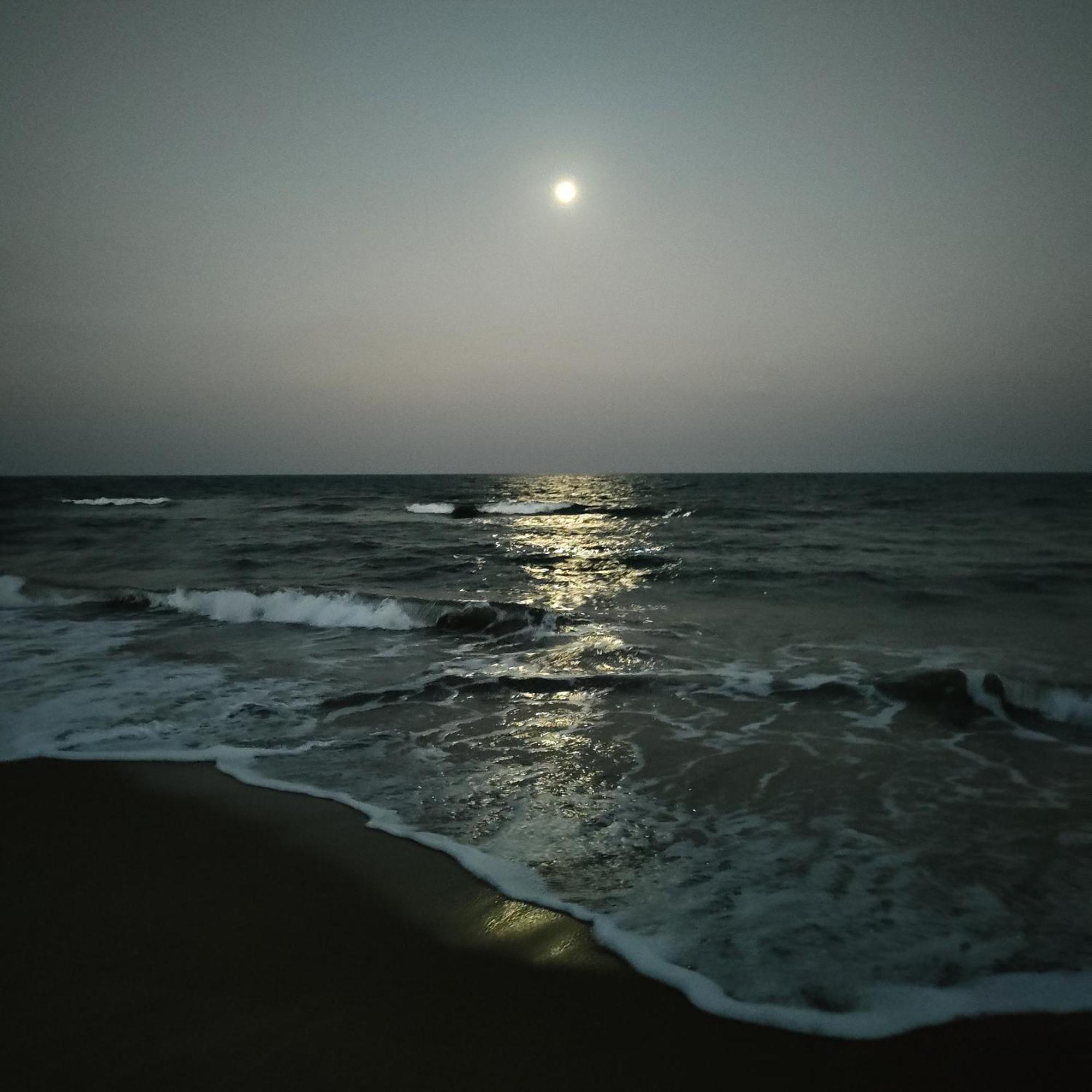 Dkv Beach View Bahur Εξωτερικό φωτογραφία